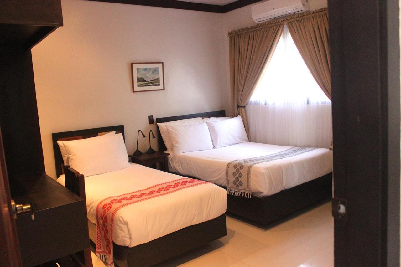 Veranda Hotel Paoay Eksteriør billede